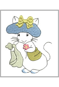 Chi328 - Little Mouse in hat